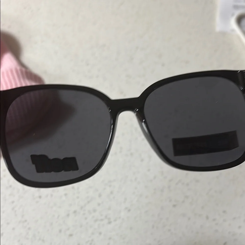 Neff Black 400 UV Protection Sunglasses